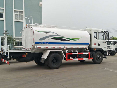 东风t3  145洒水车（12吨）